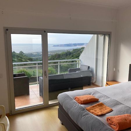 Villa With Views Over The Atlantic Ocean And Swimming Pool Famalicão Εξωτερικό φωτογραφία