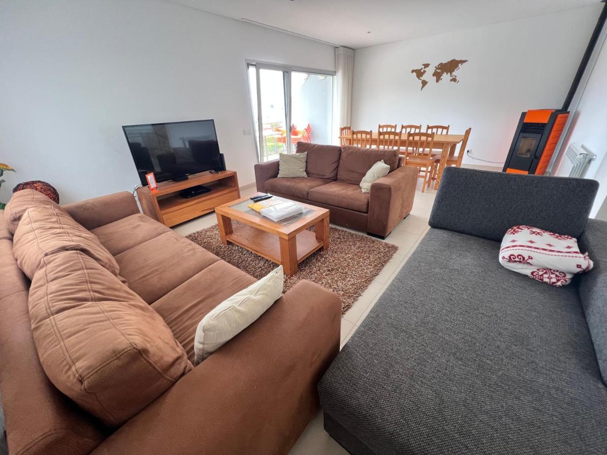 Villa With Views Over The Atlantic Ocean And Swimming Pool Famalicão Εξωτερικό φωτογραφία